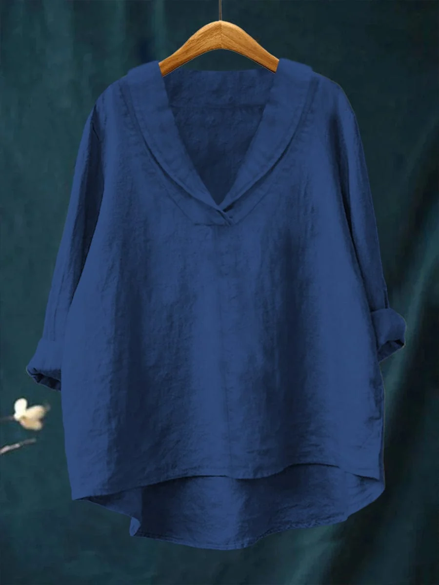 Noémie | Classic Easy-Fit V-Neck Blouse