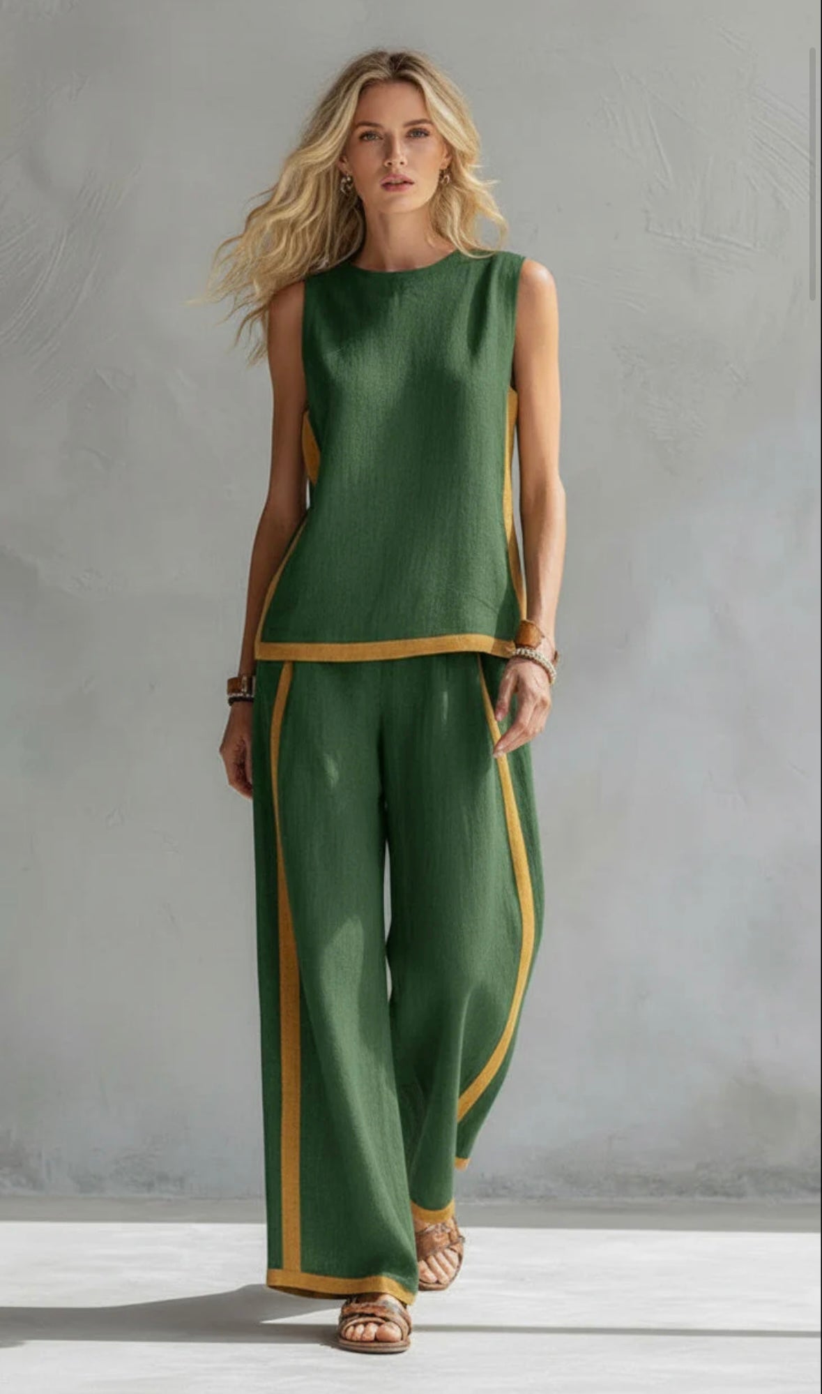 Leila – Two-tone Vest and Pants Set