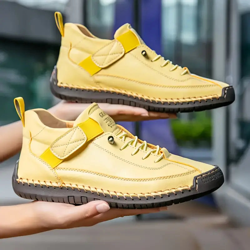 Mia | Classic Comfort Sneakers