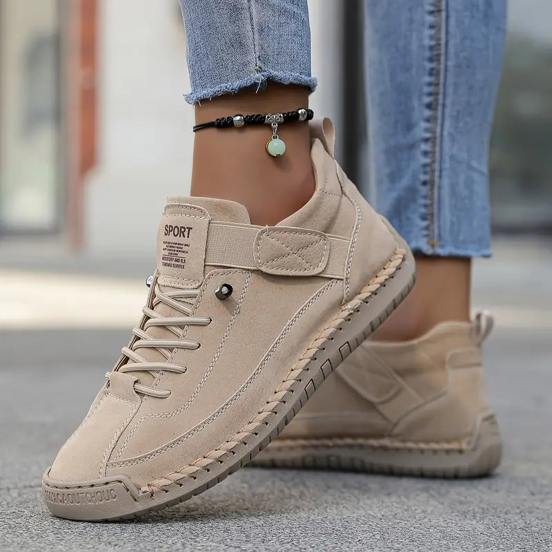 Mia | Classic Comfort Sneakers