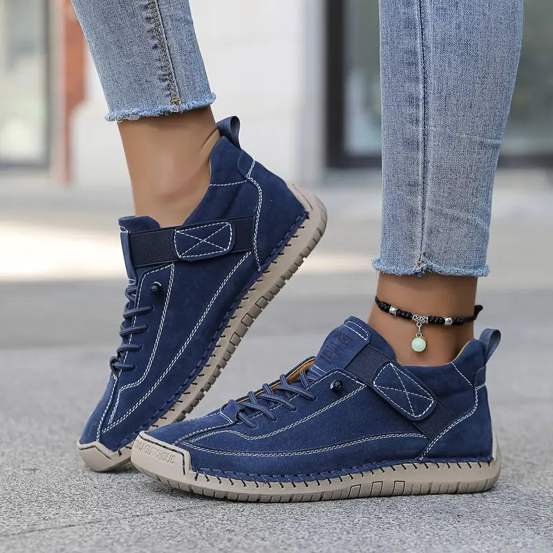 Mia | Classic Comfort Sneakers