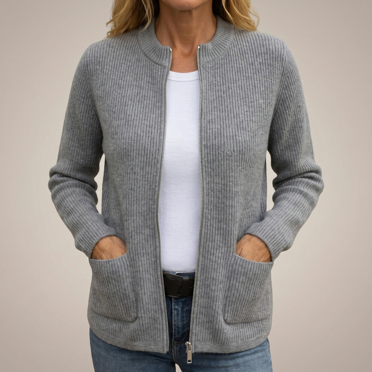Lauren | Cozy Ribbed Zip-Up Cardigan